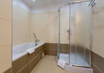 Фото номера Апартаменты Отель Kompleks Hotelowy Logos г. Августов 3