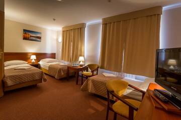 Фотографии Отель Kompleks Hotelowy Logos г. Августов (Польша) №3 Фото Отель Kompleks Hotelowy Logos г. Августов 3