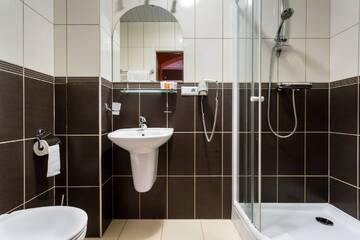 Фото номера Двухместный номер Делюкс с 1 кроватью Отель Kompleks Hotelowy Logos г. Августов 3