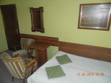 Фото номера Трехместный номер Отели типа «постель и завтрак» Stary Dom B&amp;B г. Августов 17