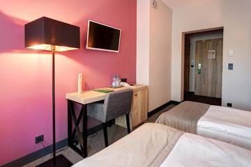 Фото номера Двухместный номер с 2 отдельными кроватями Отель Hotel Wojciech г. Августов 9