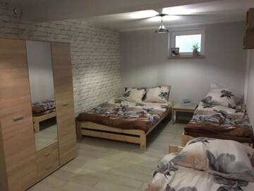 Фото Проживание в семье Sajenek_pl Loft Basment Room г. Августов 4