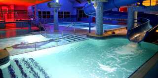 Фото Комплексы для отдыха с коттеджами/бунгало Amber Bay&amp;Aquapark г. Августов